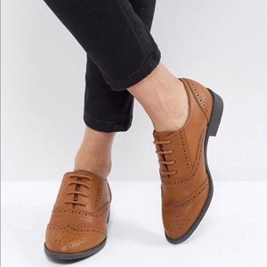 ASOS DESIGN Manic flat brogues